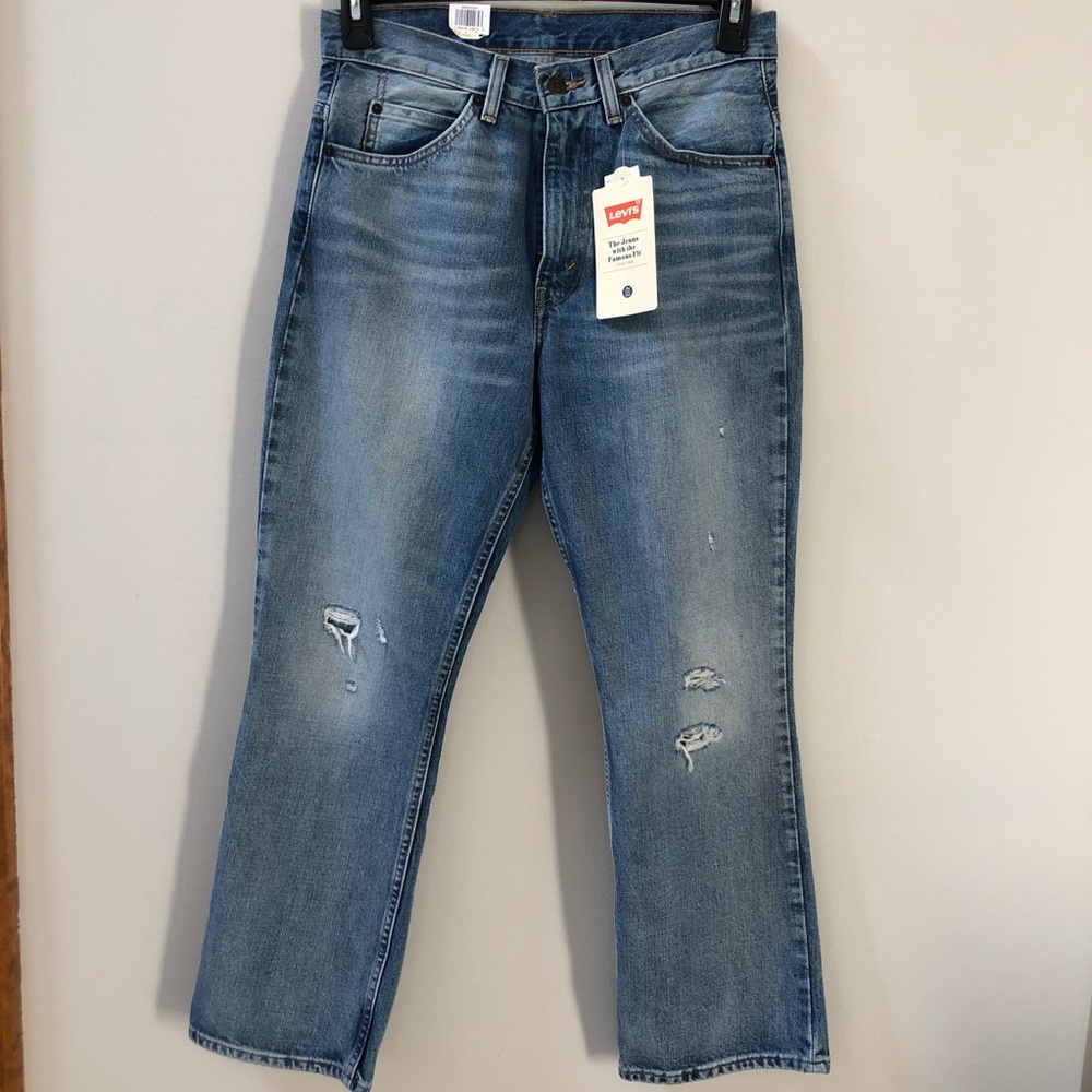 NWT Levi’s 517 High Waisted Distressed Crop Jeans - Picture 3 of 8